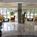 Ada Newday Hotel 3*