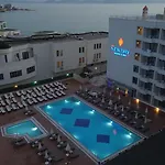 Ada Newday Hotel