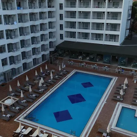 Ada Newday Ξενοδοχείο Κουσάντασι