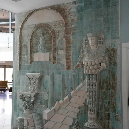 Ξενοδοχείο Ada Newday Κουσάντασι