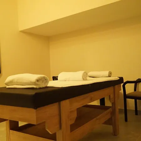 Hotel Ada Newday 3*