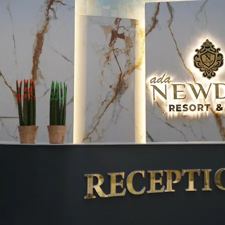 Ada Newday Hotell Kusadası