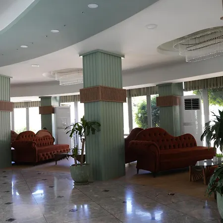 Hotell Ada Newday 3*