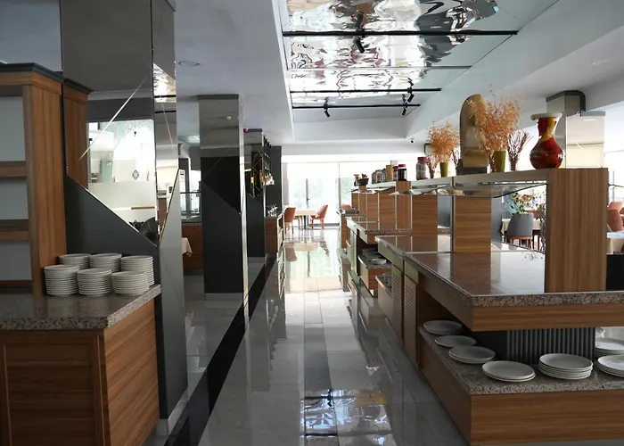 Ada Newday Hotel