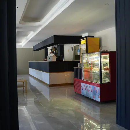 Ada Newday Hotel 3*