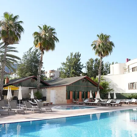 Hotell Ada Newday Kusadası